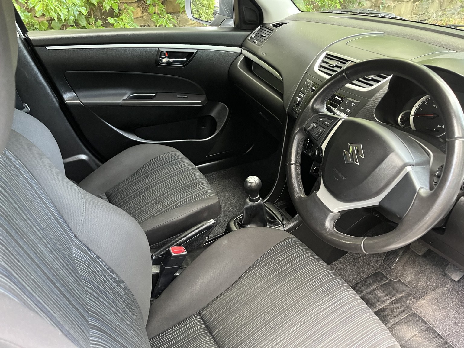 2014 Suzuki Swift 1.2 SZ2 thumbnail 8