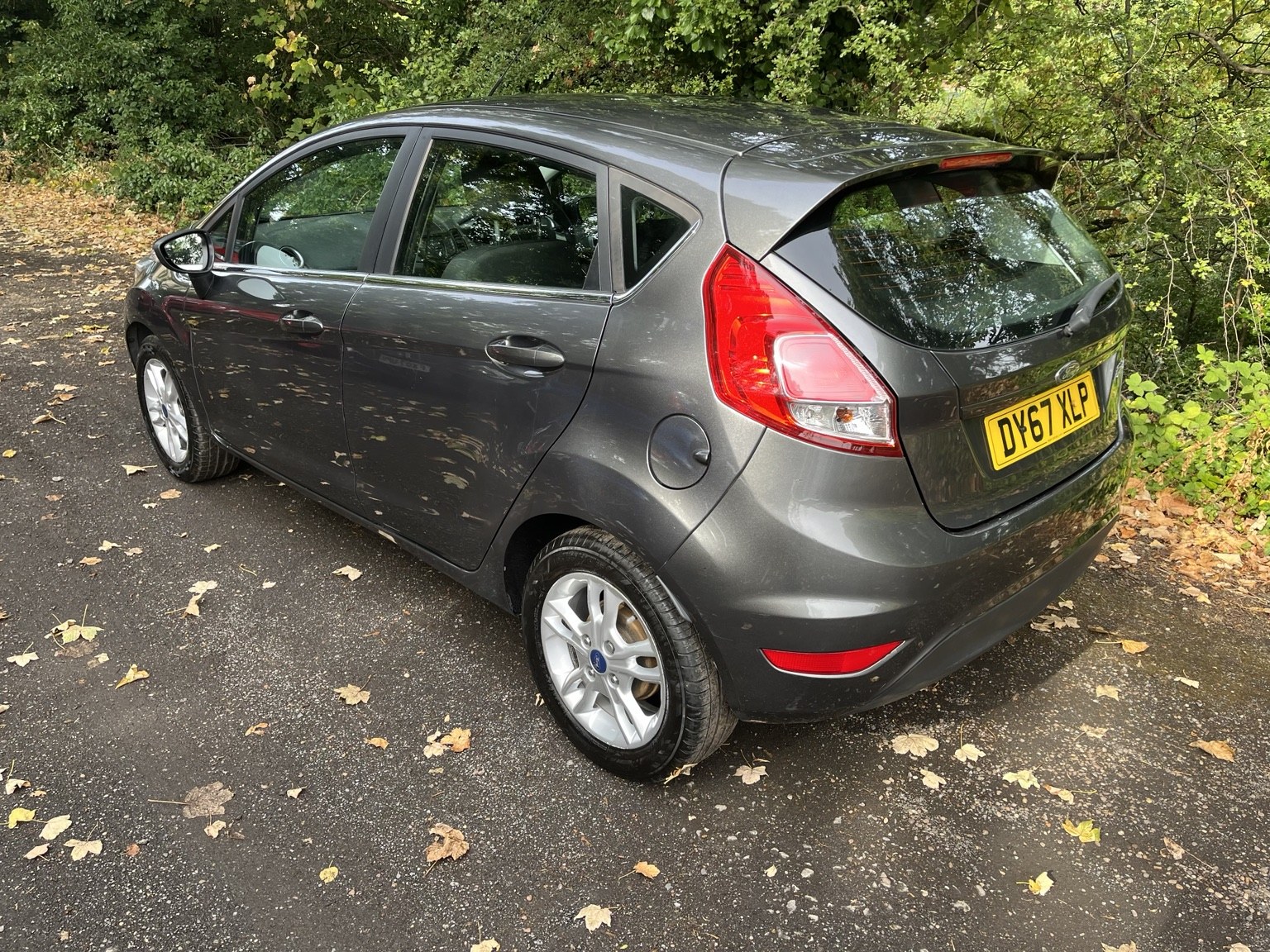 2017 Ford Fiesta thumbnail 3